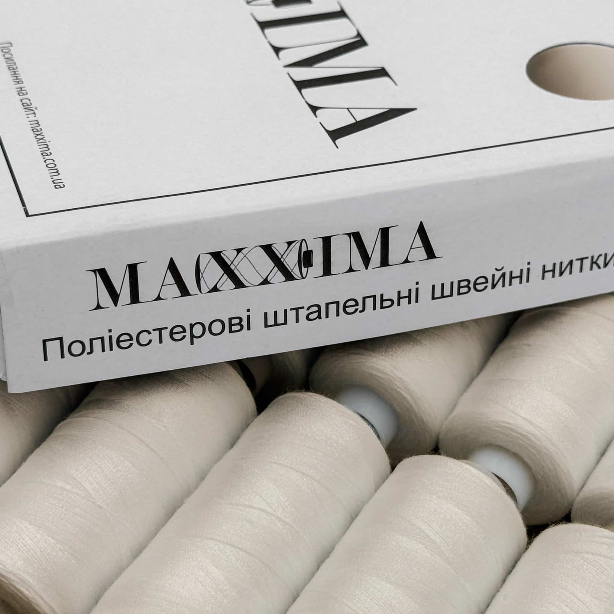 Нитка швейна, 40/2 400 ярдів (коробка 12 шт) - Зображення 7